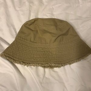 Canvas frayed edge bucket hat